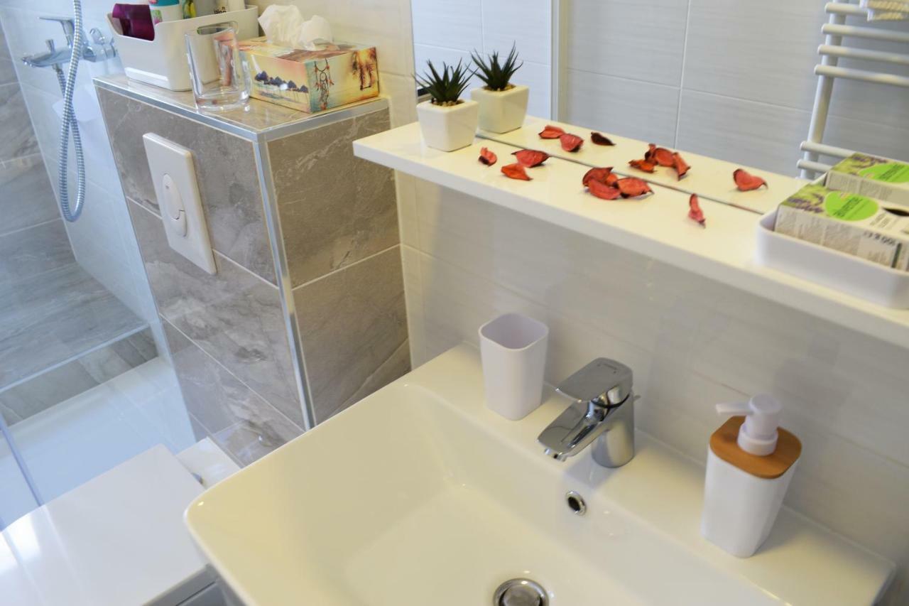 Lunima Apartment ซาเกร็บ ภายนอก รูปภาพ